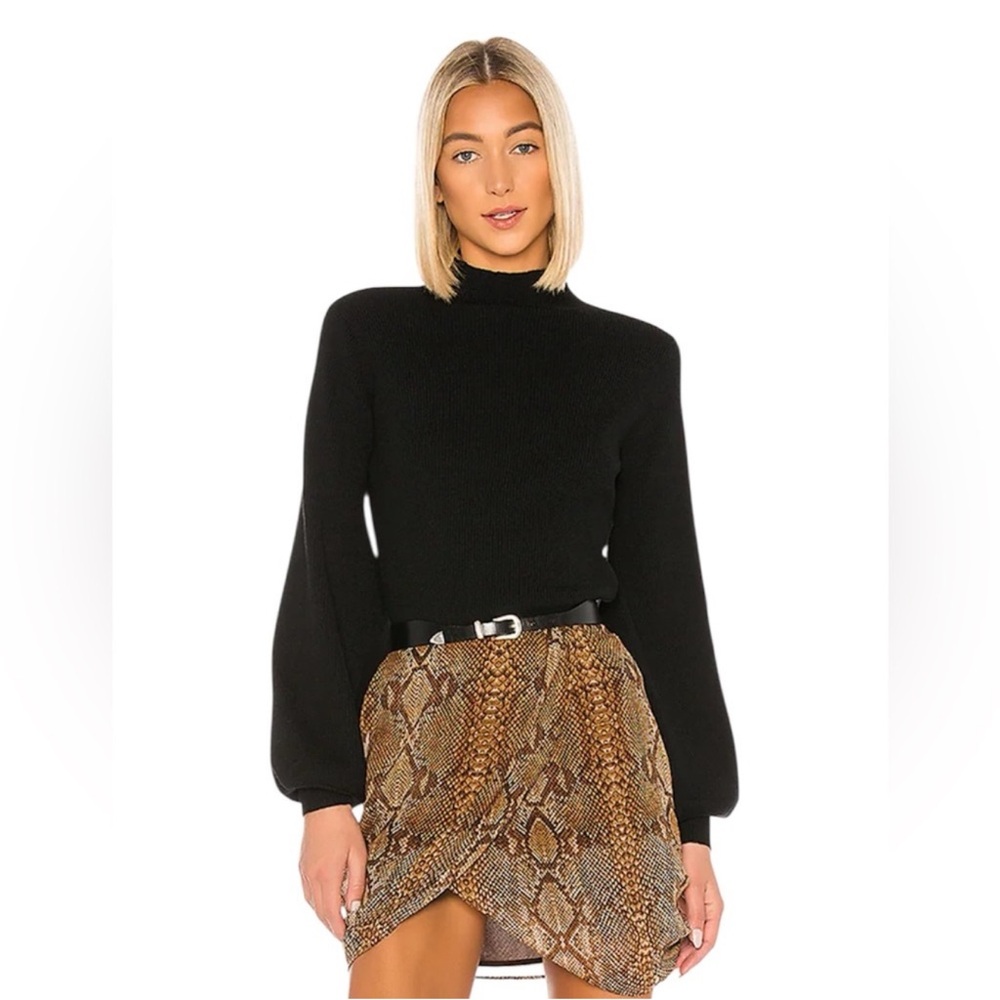 L'ACADEMIE Fable Sweater in Black NwT Sz M